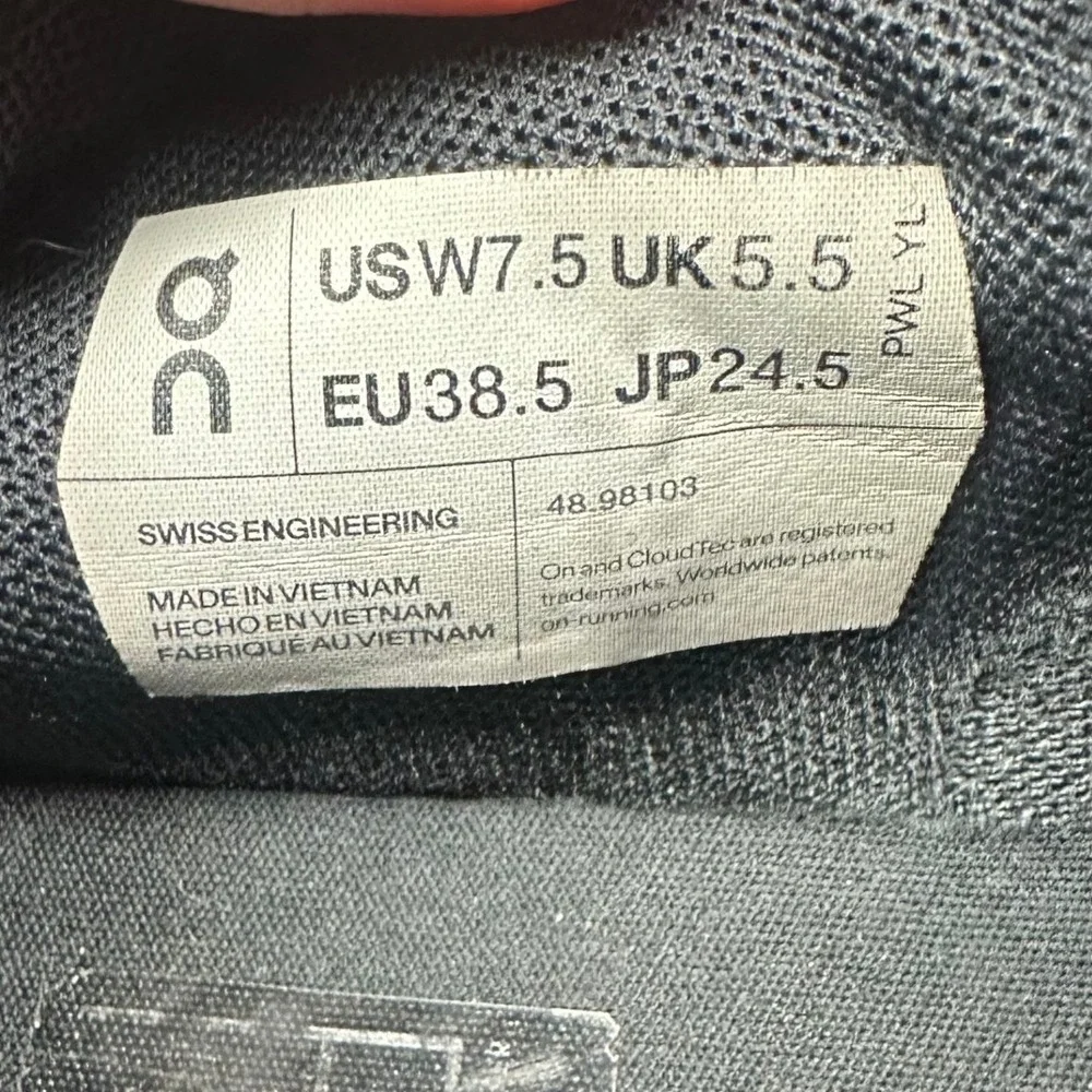 On Women's The Roger Advantage Tennis Size 7.5 Triple black Black 48.98103